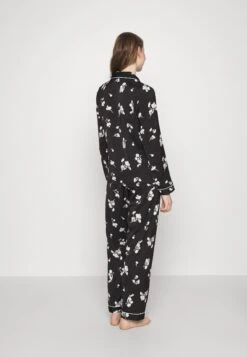 Anna Field Set - Pyjama - Black/Offwhite -Anna Field Promos Boutique 2100c15e3f744e0c9b0ed144b4c79831