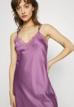 Anna Field Chemise De Nuit / Nuisette - Pink -Anna Field Promos Boutique aca2fd6bdc2944f8b8180f1cb25b16ea