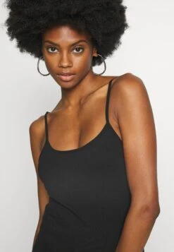 Anna Field 3Er Pack - Débardeur - Black/Black/Black 13 Anna Field 3Er Pack - Débardeur - Black/Black/Black -Anna Field Promos Boutique c15351004fde40b6951e0cfb1d3b7993