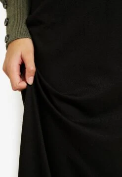 Jupe Longue - Black -Anna Field Promos Boutique e3e924a5764c4615a5521ba33d9fb165