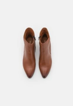Anna Field Leather - Bottines - Cognac 9 Anna Field Leather - Bottines - Cognac -Anna Field Promos Boutique ff2e25e9da984c12a9dc77246ed6f95f